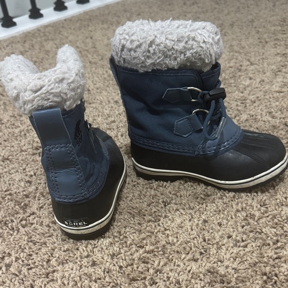 Sorel Kids Navy and Black Snow Boots - Picture 1 of 3